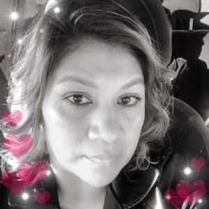 Meet your Posher, Rosareli